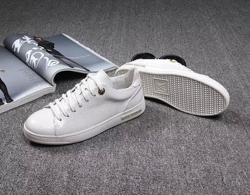 LV Casual shoes Women--121